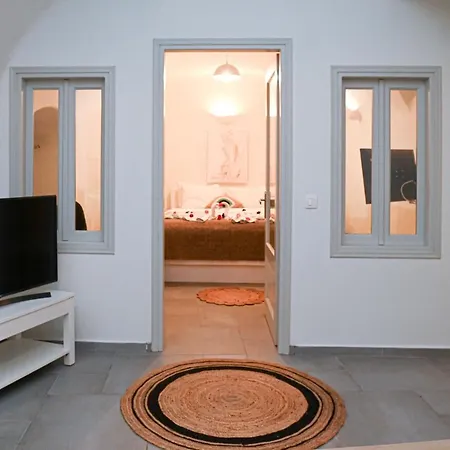 Apartment Mati Cave