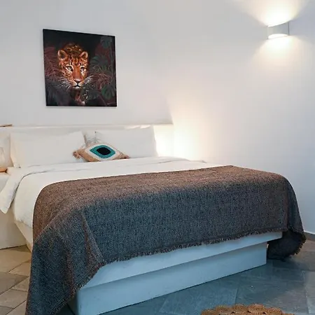 Mati Cave * Karterados (Santorini)