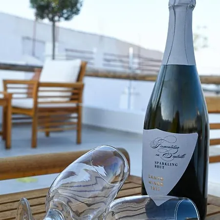 Apartamento Mati Cave Karterados (Santorini)