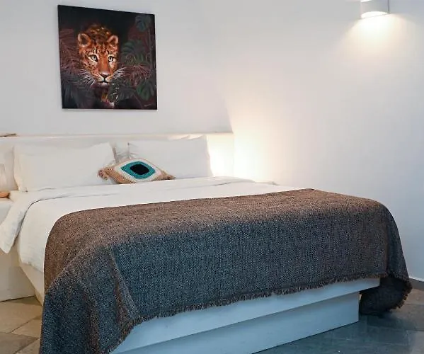 Mati Cave * Karterados (Santorini)